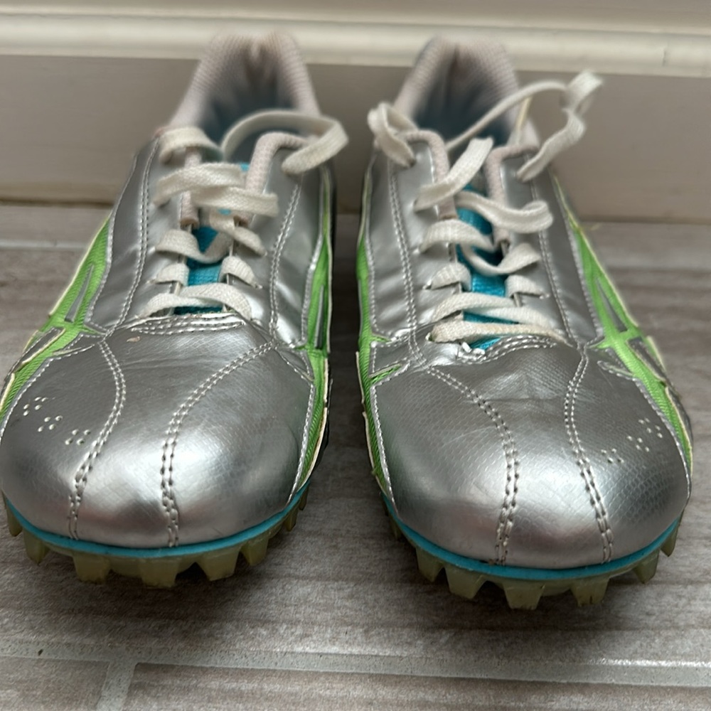 ASICS Track Cleats - Picture 9 of 11